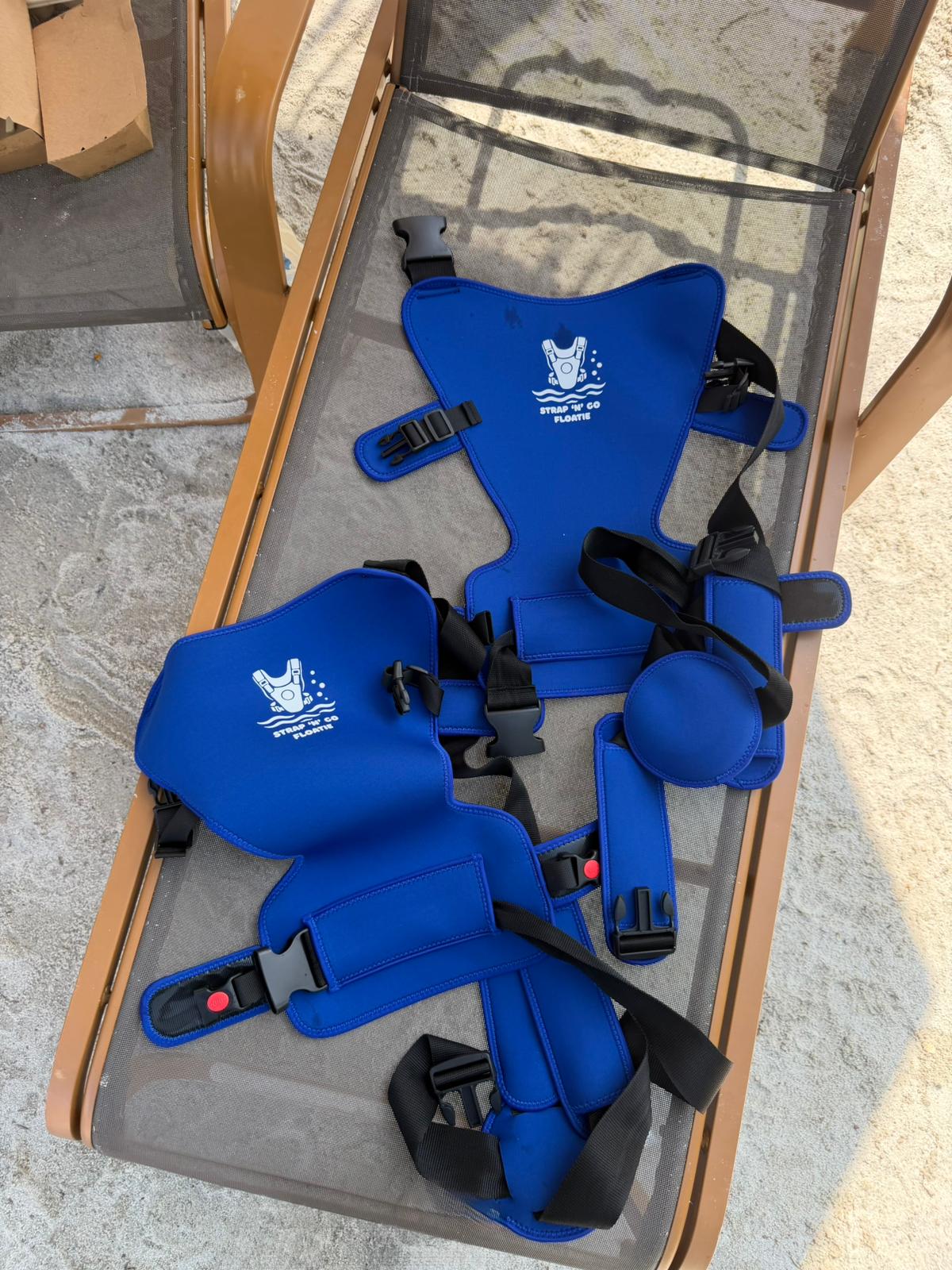 Strap 'N' Go Floatie